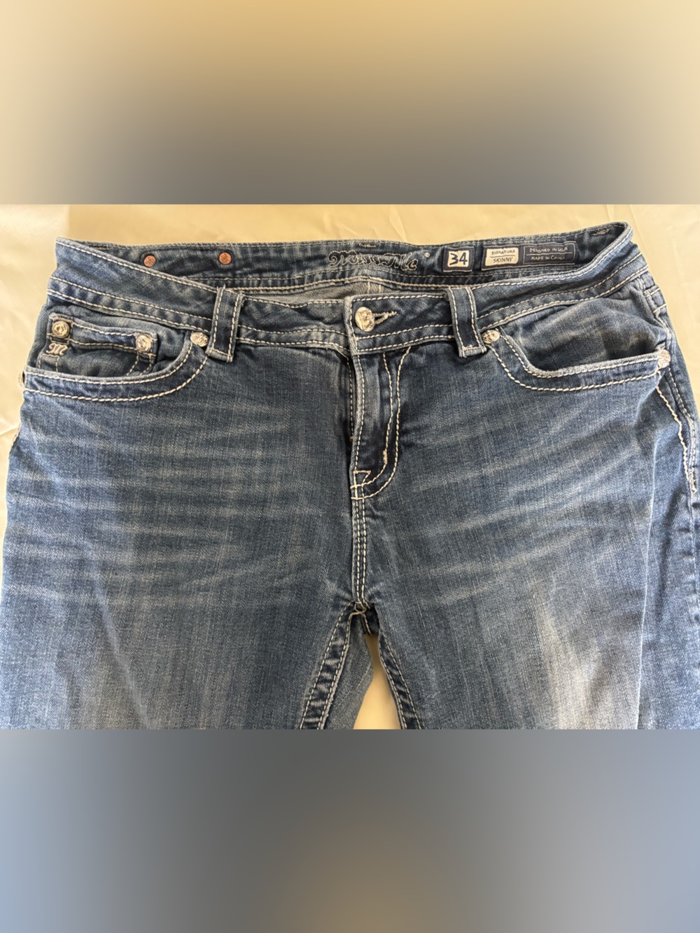 Woman’s miss me jeans